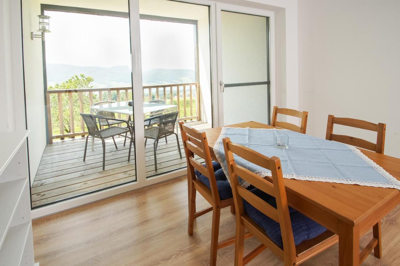 Familienferienhof Stabauer Zell am Moos Exteriör bild