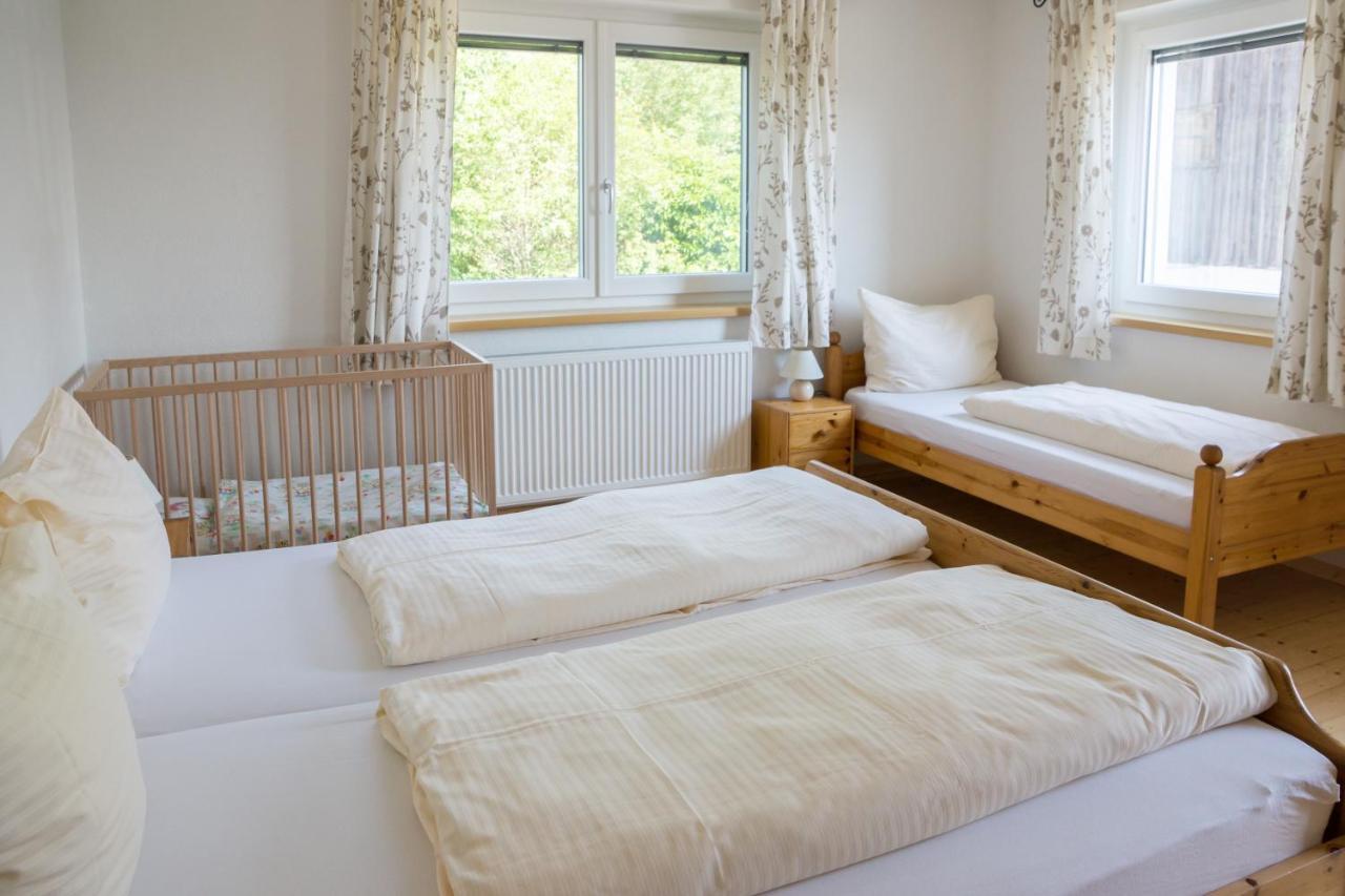Familienferienhof Stabauer Zell am Moos Exteriör bild