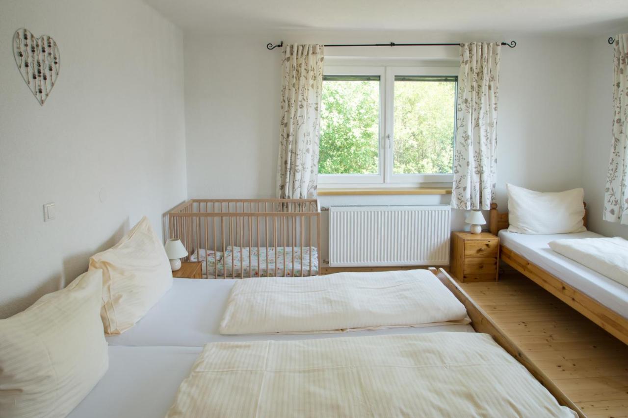 Familienferienhof Stabauer Zell am Moos Exteriör bild