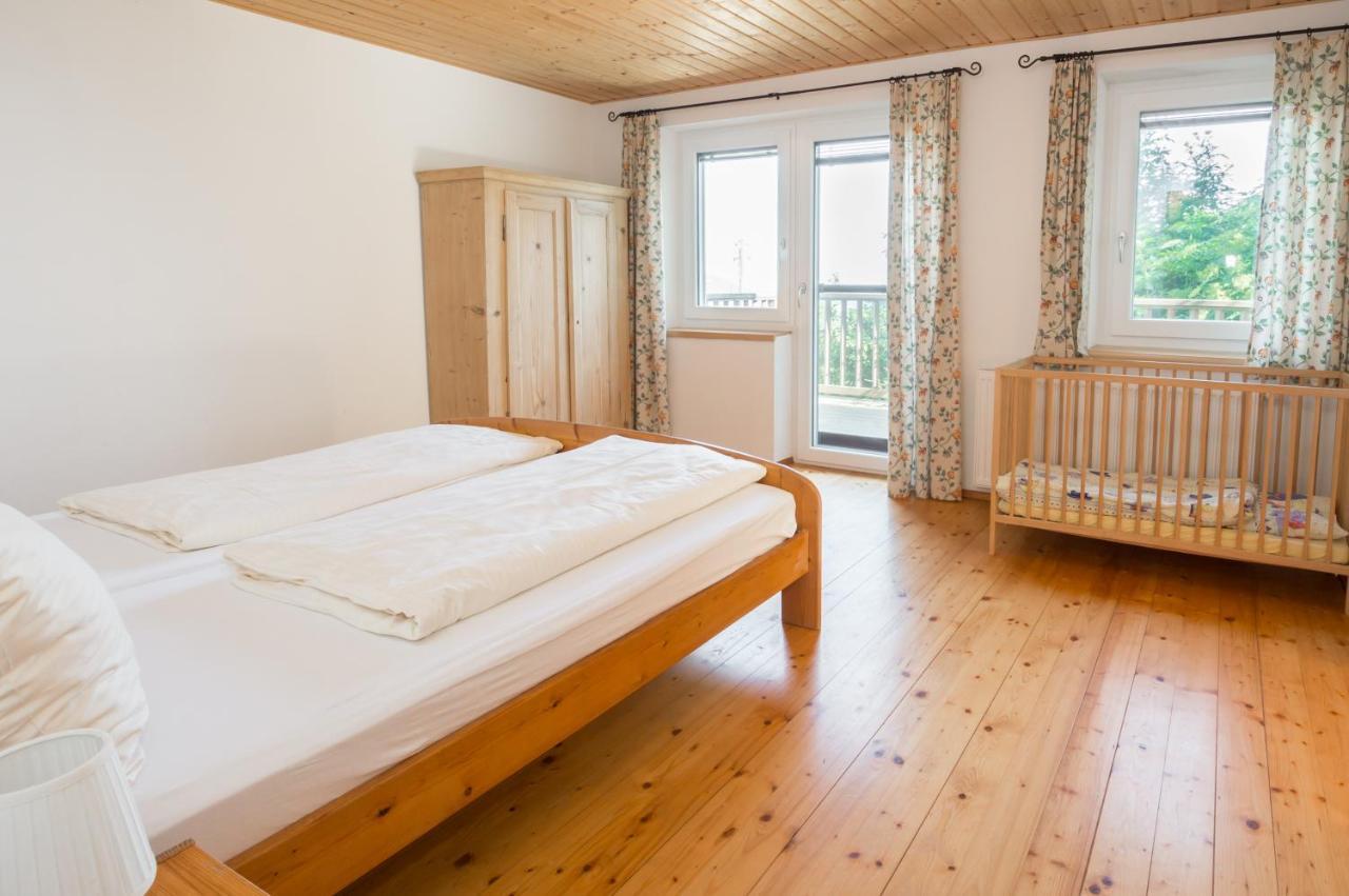 Familienferienhof Stabauer Zell am Moos Exteriör bild